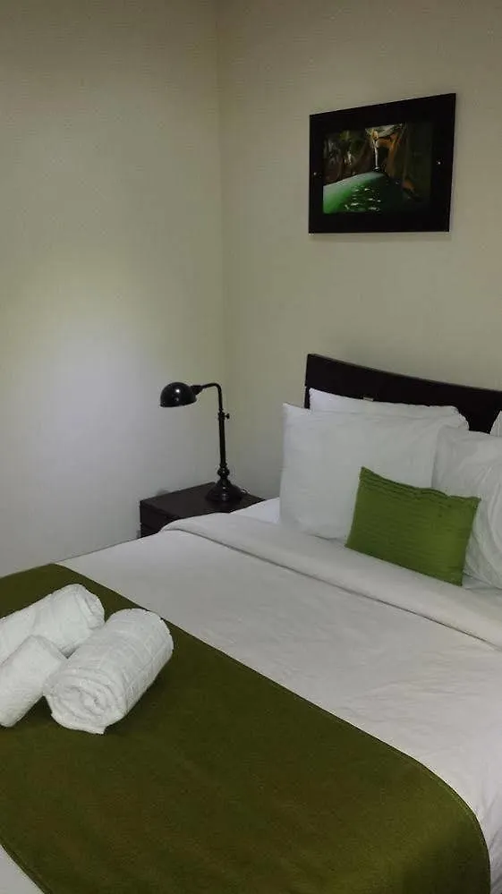 Canyon Hotel Barranquitas 2*,  Portoriko